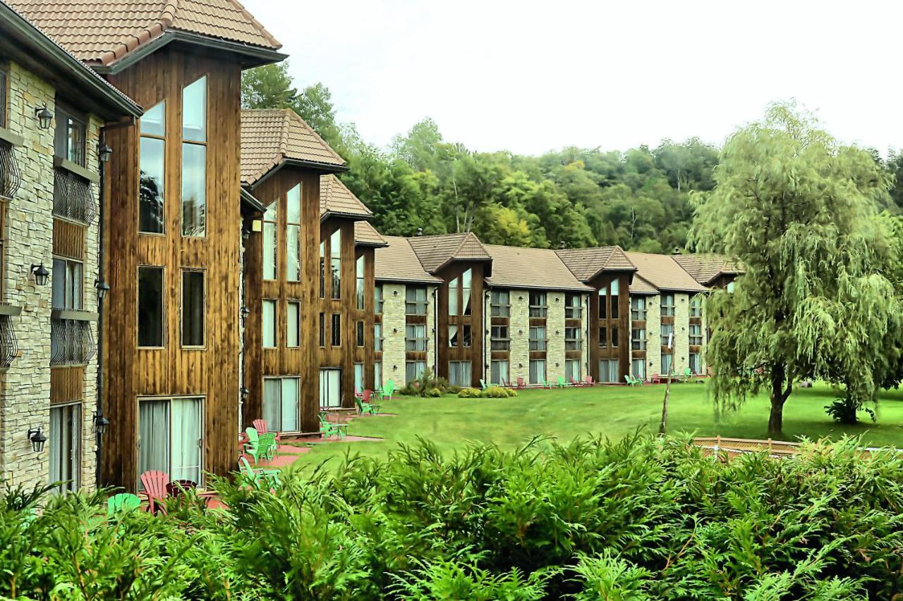 Hotel Et Centre De Villegiature Lac Carling Grenville-Sur-La-Rouge Экстерьер фото